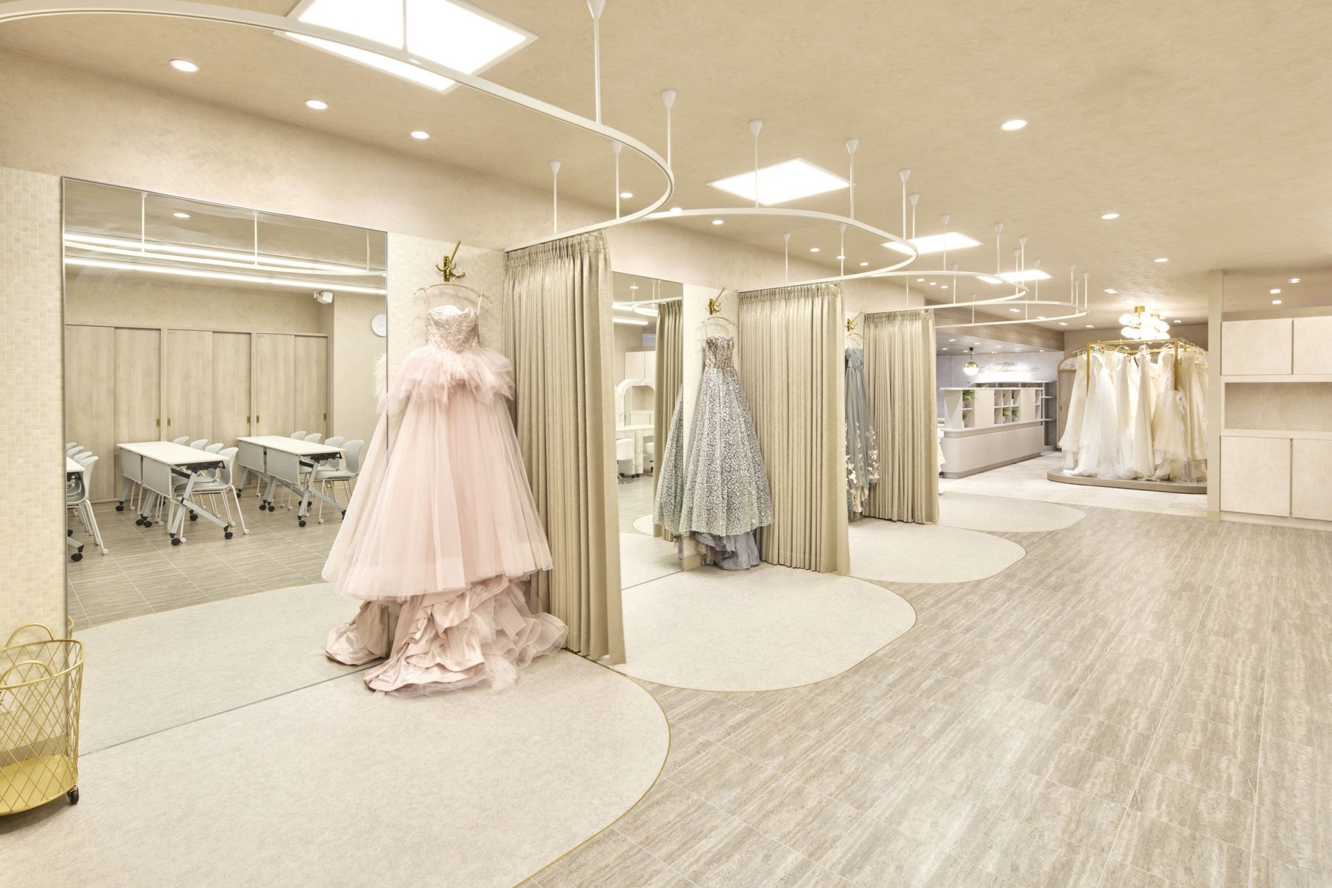 総合学院テクノスカレッジ  東京エアトラベル・ホテル専門学校 ブライダル科 教室リニューアル5